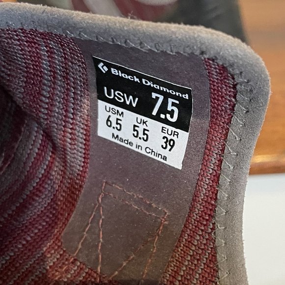 Black Diamond Momentum Climbing Shoe -7.5- - Picture 10 of 12